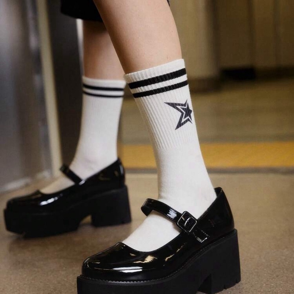 Elegant Black Platform Mary Jane Shoes